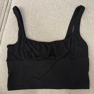 ARITZIA - Black Wilfred free crop top